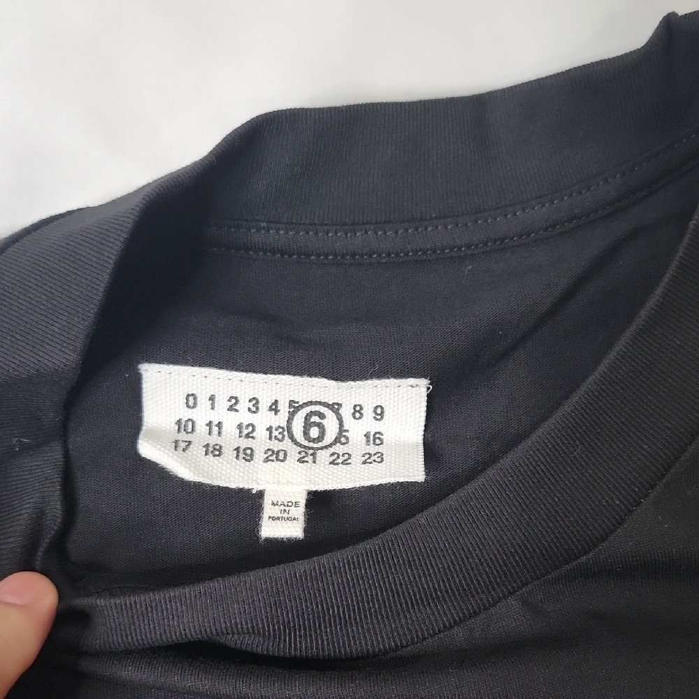 Maison Martin Margiela Black Short Sleeve Tee - Picture 3 of 5